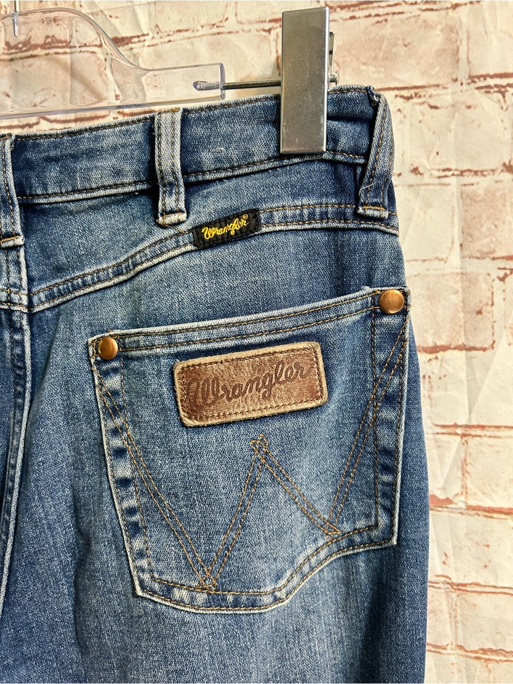 Wrangler High Rise Flare Jean Medium Wash Retro Wide Leg Western Coastal Cowgirl - Picture 5 of 11